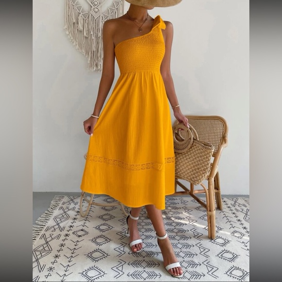 Boho tie one shoulder shoulder shirred lace insert dress - Picture 7 of 16